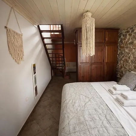 Elia & Petra Holiday home *